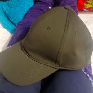Lululemon  Baller hat, (Ball Cap) olive green New with tag